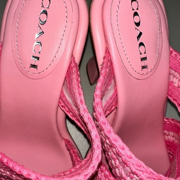 COACH Quintin Pink Cross Strap Crochet Slip On Sandals New - Picture 5 of 9